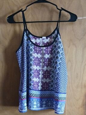 Shrinking Violet Top